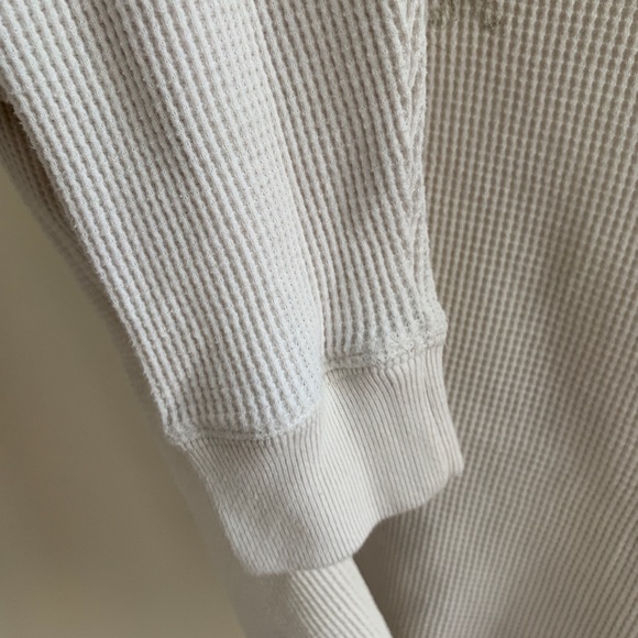 Abercrombie & Fitch cropped thermal - Picture 4 of 5